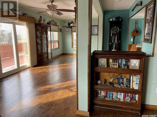 2015 1St Street N, Rockglen, SK - Indoor Photo Showing Other Room