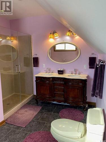 2015 1St Street N, Rockglen, SK - Indoor Photo Showing Bathroom