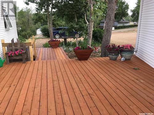 2015 1St Street N, Rockglen, SK - Outdoor With Deck Patio Veranda