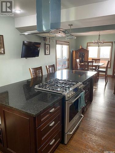 2015 1St Street N, Rockglen, SK - Indoor Photo Showing Kitchen