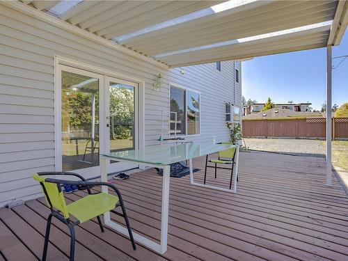 6282 Mcrobb Ave, Nanaimo, BC - Outdoor With Deck Patio Veranda With Exterior