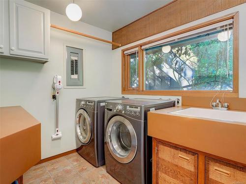3779 Duke Rd, Metchosin, BC - Indoor Photo Showing Laundry Room