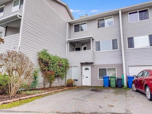 5215 Gertrude St, Port Alberni, BC - Outdoor