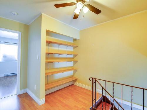 5215 Gertrude St, Port Alberni, BC - Indoor Photo Showing Bedroom