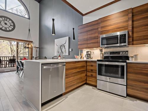 Kitchen - 6-104 Ch. Des Quatre-Sommets, Mont-Tremblant, QC - Indoor Photo Showing Kitchen