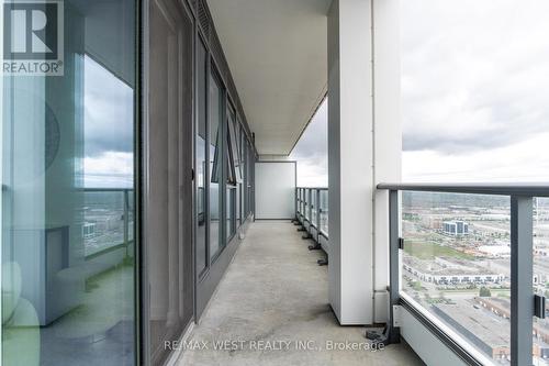 4201 - 898 Portage Parkway, Vaughan, ON -  With Balcony With Exterior