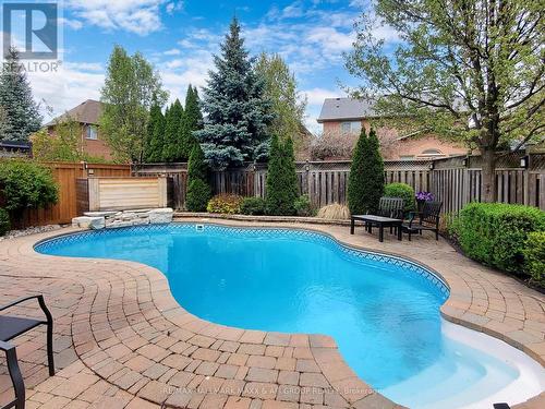 2211 Stratus Drive, Oakville, ON - Outdoor With In Ground Pool With Backyard