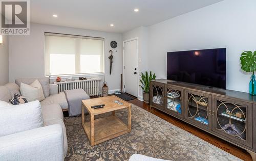 #Main -22 Strathgowan Ave, Toronto, ON - Indoor Photo Showing Living Room