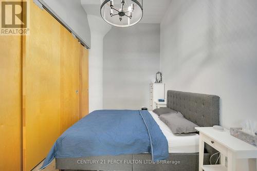 760 - 155 Dalhousie Street, Toronto, ON - Indoor Photo Showing Bedroom