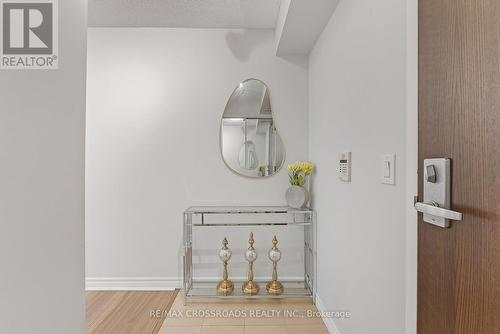 2710 - 19 Grand Trunk Crescent, Toronto, ON - Indoor Photo Showing Other Room