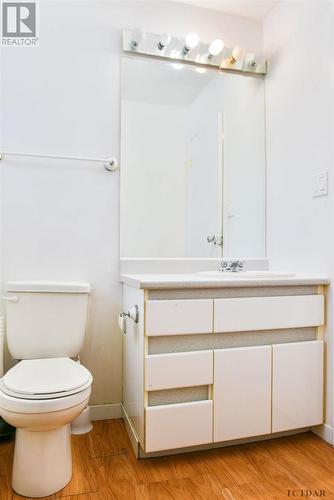 230 Timcor Cres, Timmins, ON - Indoor Photo Showing Bathroom