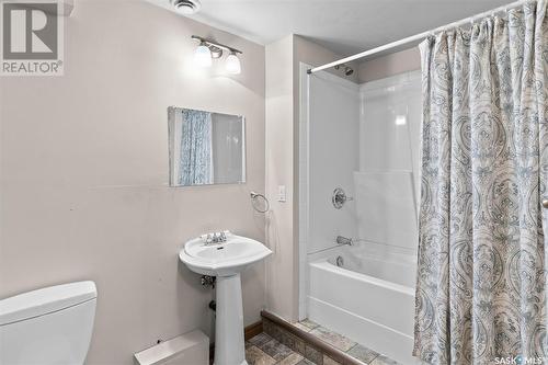 303 615 Lynd Crescent, Saskatoon, SK - Indoor Photo Showing Bathroom