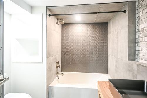 43 Mahony Avenue|Unit #2, Hamilton, ON - Indoor Photo Showing Bathroom