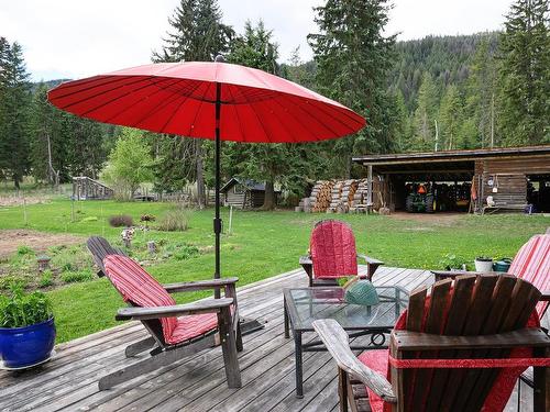 4929 Heffley Louis Cr Rd, Kamloops, BC - Outdoor With Deck Patio Veranda With Backyard