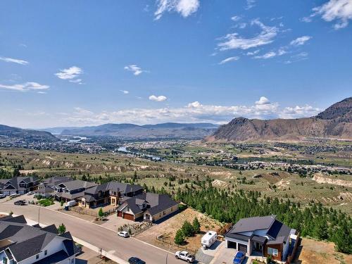 1348 Myra Place, Kamloops, BC 