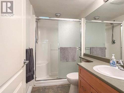 7600 Cottonwood Drive Unit# 39, Osoyoos, BC - Indoor Photo Showing Bathroom