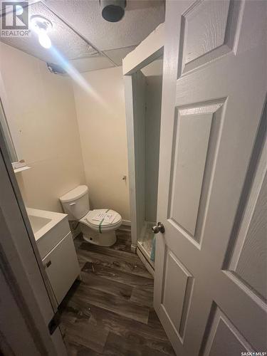 1039 Rae Street, Regina, SK - Indoor Photo Showing Bathroom