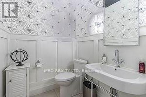 36 Cachet Court, Brampton, ON - Indoor Photo Showing Bathroom