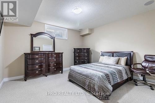 36 Cachet Court, Brampton, ON - Indoor Photo Showing Bedroom