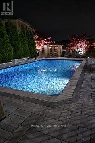 36 Cachet Court, Brampton, ON - Outdoor With In Ground Pool