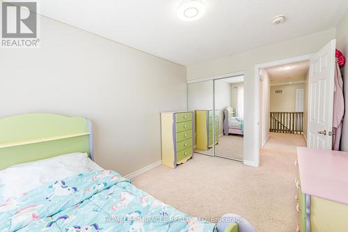 108 Abigail Crescent, Caledon, ON - Indoor Photo Showing Bedroom