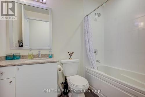 0417 - 5033 Four Springs Avenue, Mississauga, ON - Indoor Photo Showing Bathroom