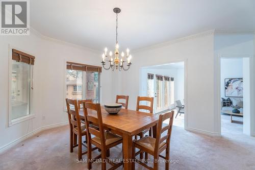 5114 Forest Hill Drive, Mississauga, ON - Indoor Photo Showing Dining Room