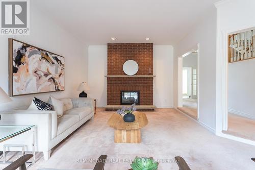 5114 Forest Hill Drive, Mississauga, ON - Indoor Photo Showing Living Room With Fireplace
