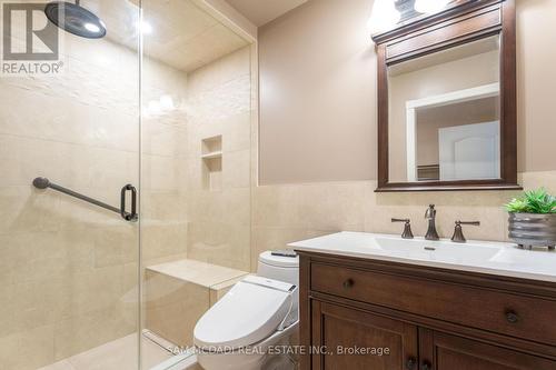 5114 Forest Hill Drive, Mississauga, ON - Indoor Photo Showing Bathroom