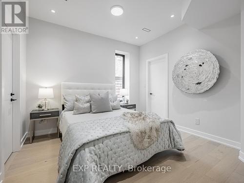 499 Rushton Road, Toronto, ON - Indoor Photo Showing Bedroom