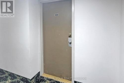 902 - 3380 Eglinton Avenue E, Toronto, ON - Indoor Photo Showing Other Room