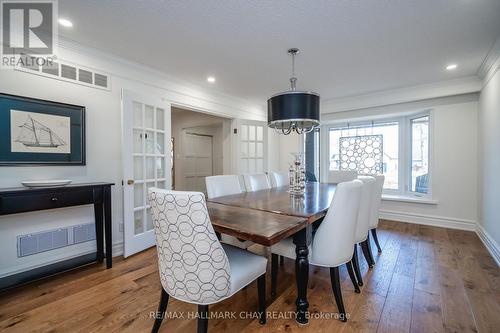 8 Royal Oak Drive, Barrie, ON - Indoor Photo Showing Dining Room