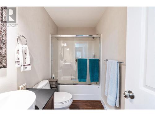 3453 Cessna Road Unit# 87 Lot# 87, Enderby, BC - Indoor Photo Showing Bathroom