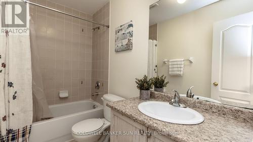 791 Candlestick Circle, Mississauga, ON - Indoor Photo Showing Bathroom