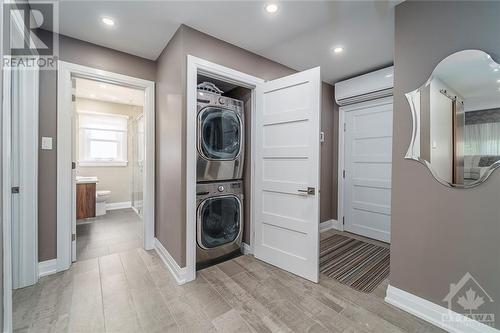 354 Tweedsmuir Avenue Unit#3, Ottawa, ON - Indoor Photo Showing Laundry Room
