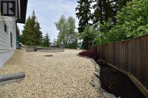 2406 Forest Drive, Blind Bay, BC - Outdoor