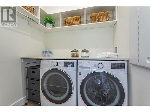 5084 Twinflower Crescent, Kelowna, BC - Indoor Photo Showing Laundry Room