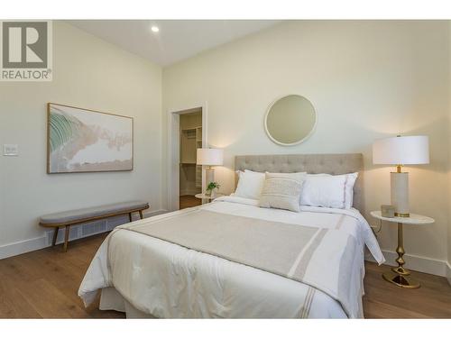 5084 Twinflower Crescent, Kelowna, BC - Indoor Photo Showing Bedroom