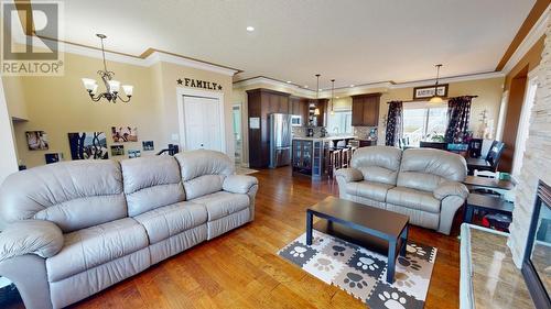 11716 96A Street, Fort St. John, BC - Indoor Photo Showing Living Room