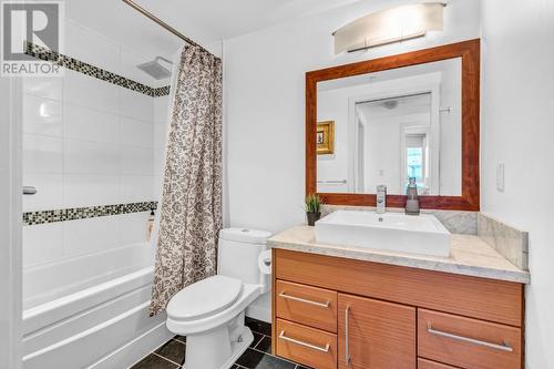 3705 689 Abbott Street, Vancouver, BC - Indoor Photo Showing Bathroom