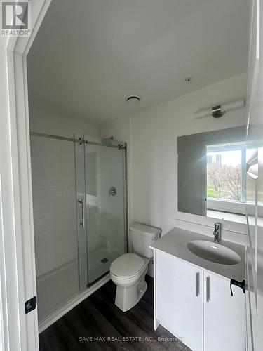602 - 107 Roger Street, Waterloo, ON - Indoor Photo Showing Bathroom