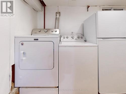 41 Weir Street N, Hamilton, ON - Indoor Photo Showing Laundry Room