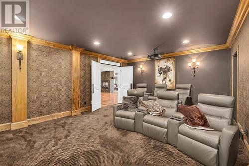 1805 Scott Crescent, West Kelowna, BC - Indoor Photo Showing Living Room