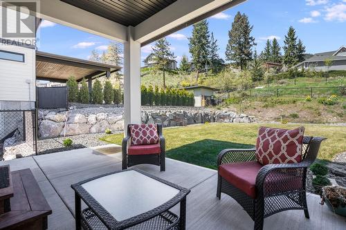 2834 Canyon Crest Drive, West Kelowna, BC - Outdoor