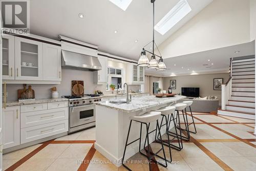 43 Bywood Drive, Toronto, ON - Indoor Photo Showing Kitchen With Upgraded Kitchen