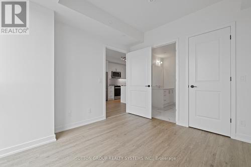 713 - 335 Wheat Boom Drive, Oakville, ON - Indoor Photo Showing Other Room