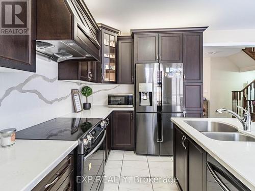 18 Fulmer Road, Brampton, ON - Indoor Photo Showing Kitchen With Stainless Steel Kitchen With Double Sink