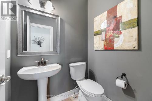 3312 Liptay Avenue, Oakville, ON - Indoor Photo Showing Bathroom