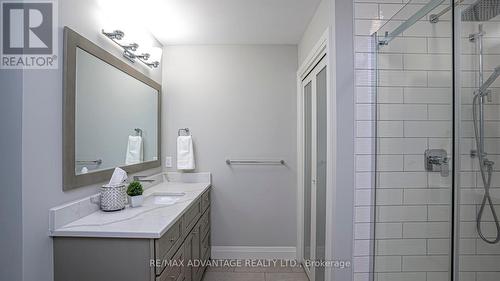9 - 947 Adirondack Road, London, ON - Indoor Photo Showing Bathroom