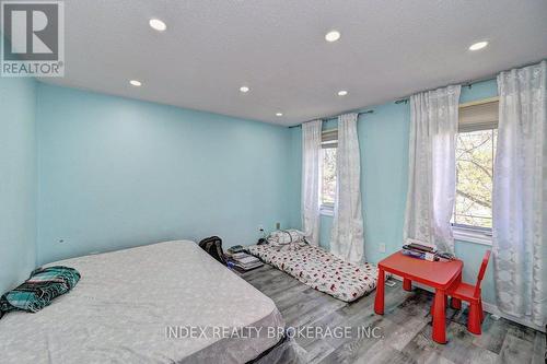 30 Maxwell Drive, Kitchener, ON - Indoor Photo Showing Bedroom